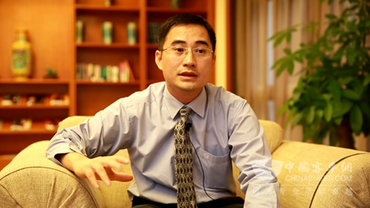 廈門金龍副總經理彭東慶：新能源客車自主品牌與技術的野蠻生長