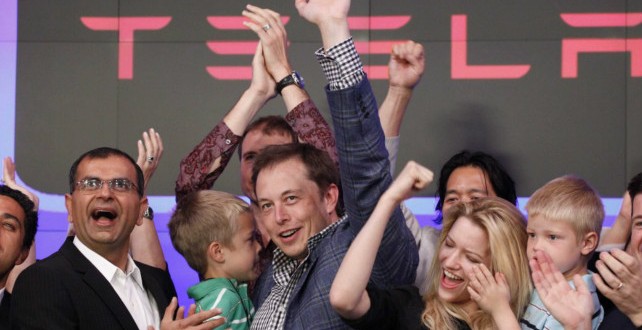 特斯拉傳奇之一：從神秘黃色小跑車開始發(fā)力