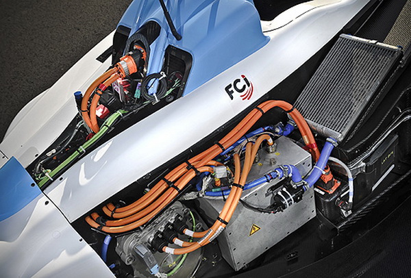 電動車百人會啟動六大課題 構建產業發展新生態