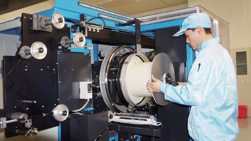 2014青海經(jīng)濟(jì)閃耀新亮點(diǎn)  新興企業(yè)交出漂亮成績單