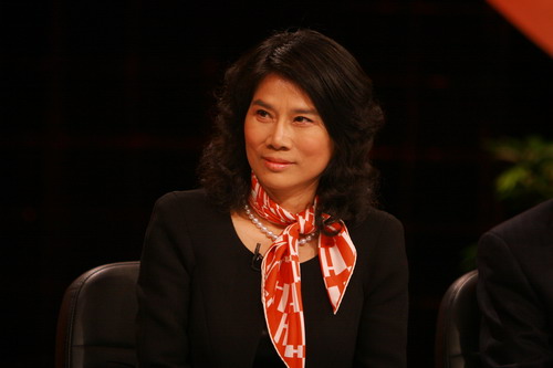 董明珠遭遇多方圍剿 格力要靠萬達(dá)突圍？