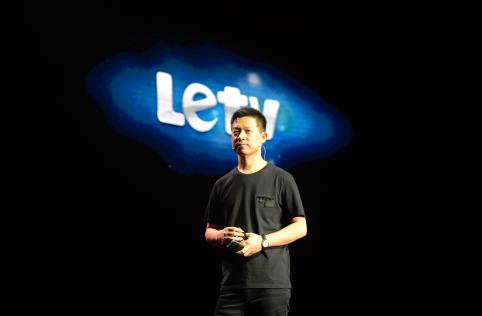 王傳福與賈躍亭對(duì)掐 口氣很大但顯內(nèi)里不足 王傳福與賈躍亭對(duì)掐 口氣很大但顯內(nèi)里不足