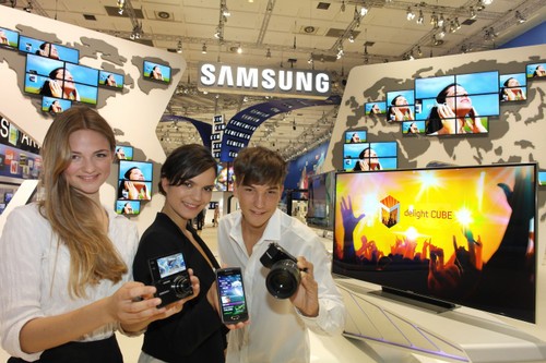 三星電子業績下滑 再度凍結員工工資水平 三星電子業績下滑 再度凍結員工工資水平