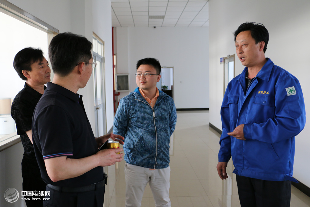 中國電池網一行在山東威海調研榮成青木化學