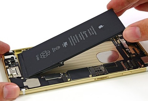 富士康疑再出內鬼 百萬報廢蘋果iPhone 6電池外流