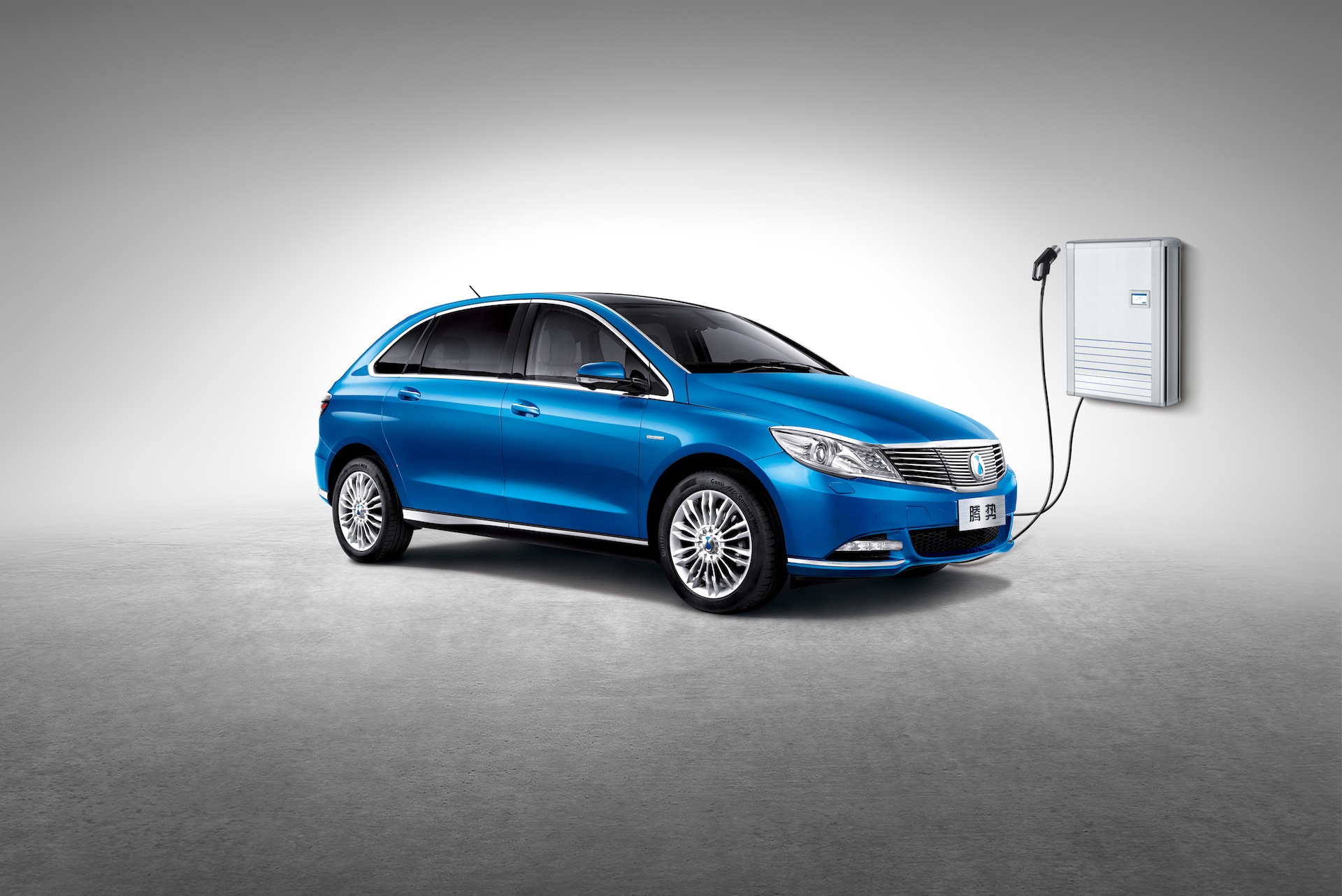 電動汽車電池組快速充電研究