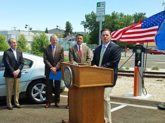 特斯拉內華達州投建充電站 建設電動車高速路