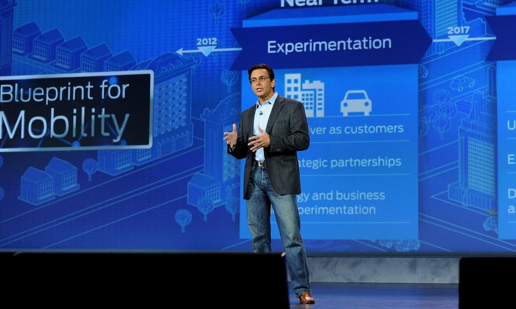 福特汽車在移動大潮中進入拼車和電動自動車市場