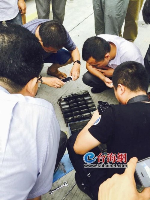 廈門又一輛混合動力公交車著火  因鋰電池自燃