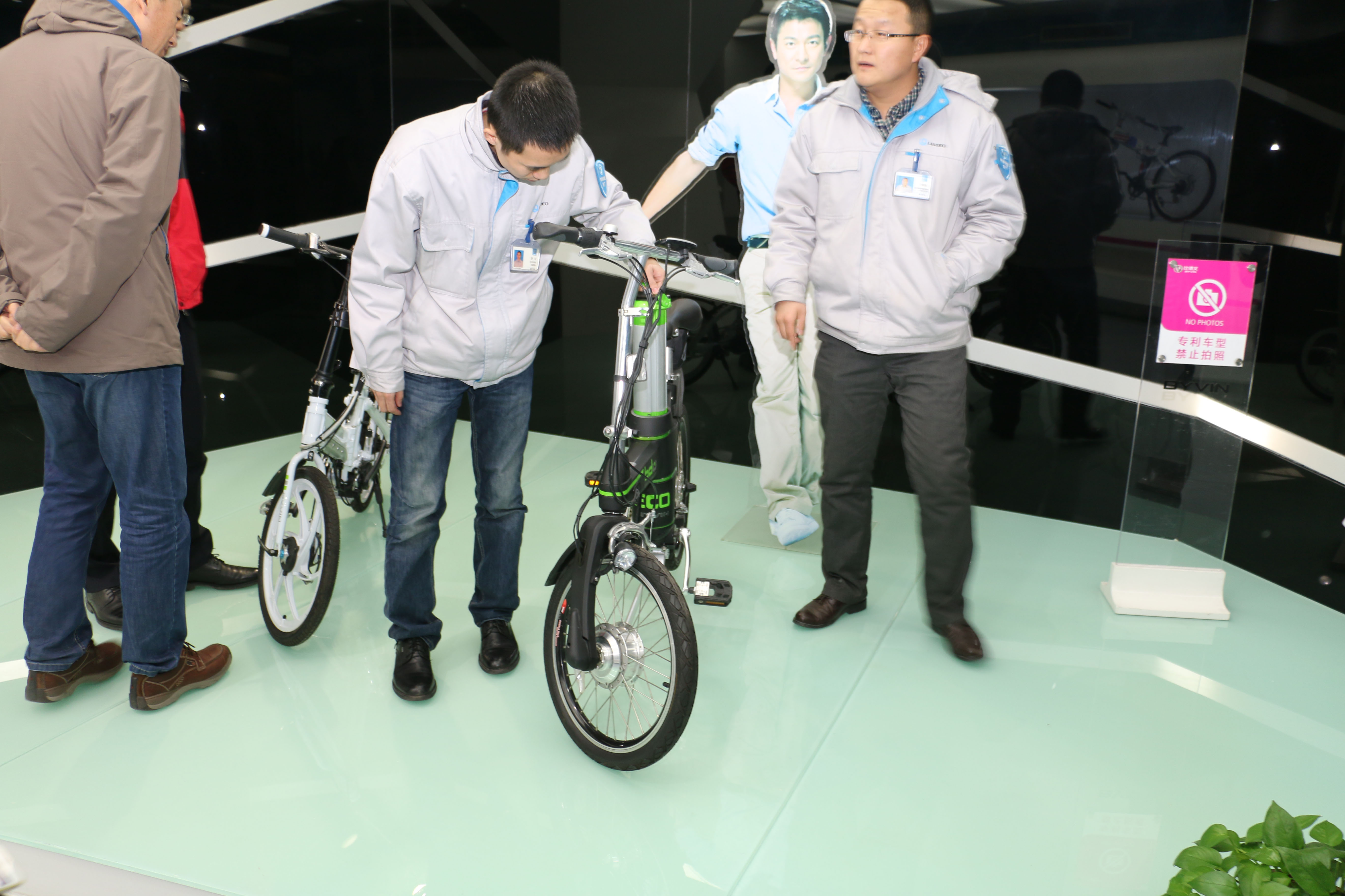 新能源車熱潮下 電動自行車才是短途出行市場所需