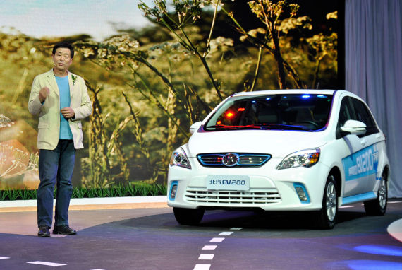 北京新能源車(chē)銷(xiāo)量增2.7倍 首份產(chǎn)業(yè)報(bào)告發(fā)布