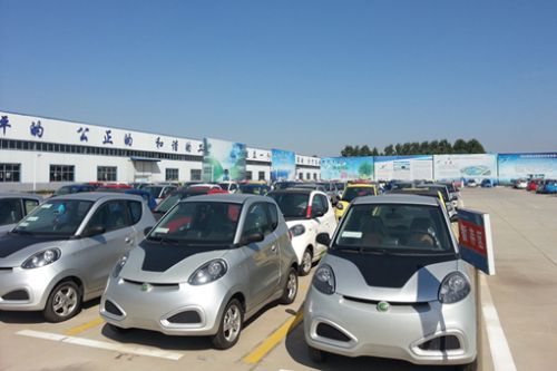 文健生：低速電動(dòng)車拿不到“準(zhǔn)生證”誰之過？