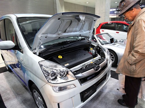 采用新型電解液 日本研制出電動汽車電池耐熱新技術