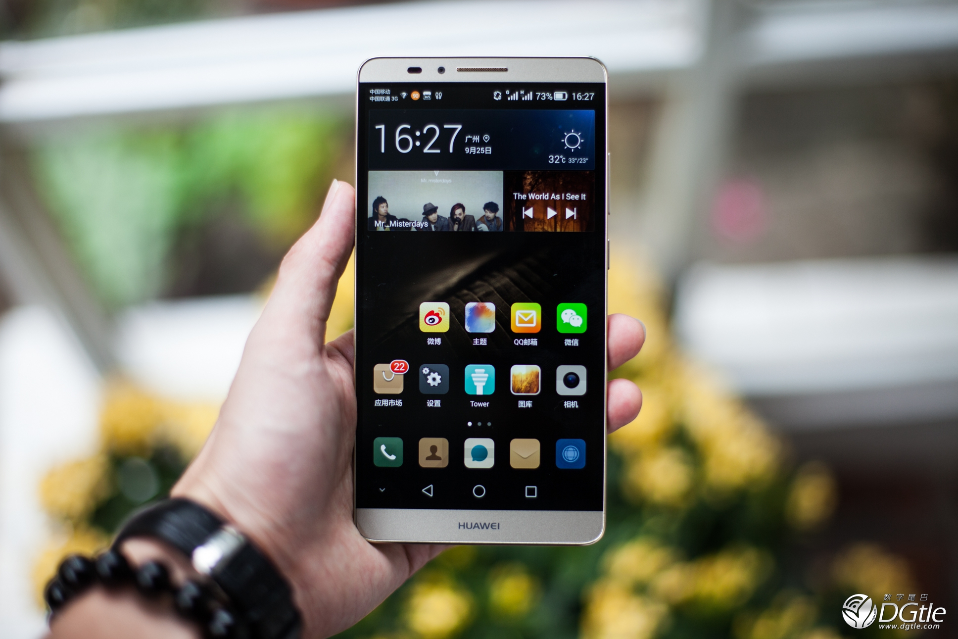 高端手機市場三足鼎立格局成型：蘋果三星和華為