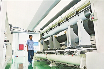 中科科技首創寬幅4.2米第三代鋰電池隔膜技術 