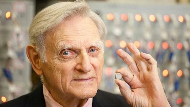 科學(xué)家發(fā)現(xiàn)新型負(fù)極材料 可用于未來鈉電池