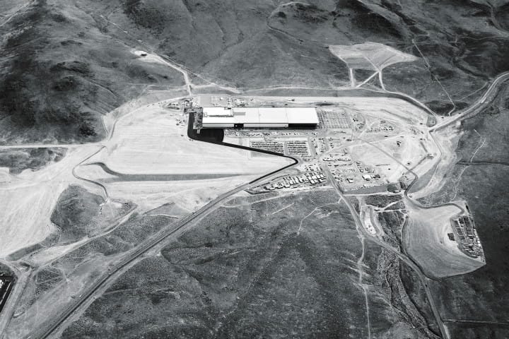 特斯拉 Gigafactory 外景 