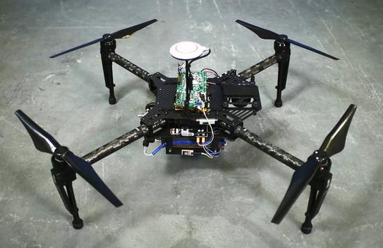 燃料電池大幅提高無人機(jī)續(xù)航：飛行時(shí)間超1小時(shí)