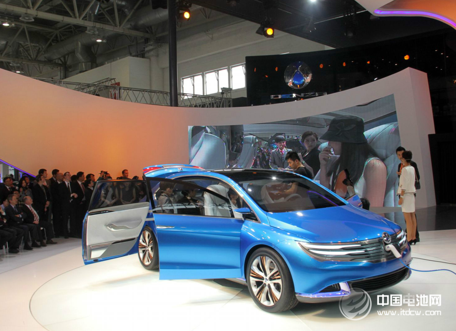 比亞迪胡曉慶：助力新能源 騰勢電動車穩步前行