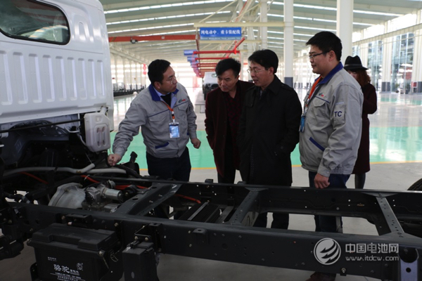 鋰電“達沃斯”秘書長于清教一行應邀調研海德新能汽車