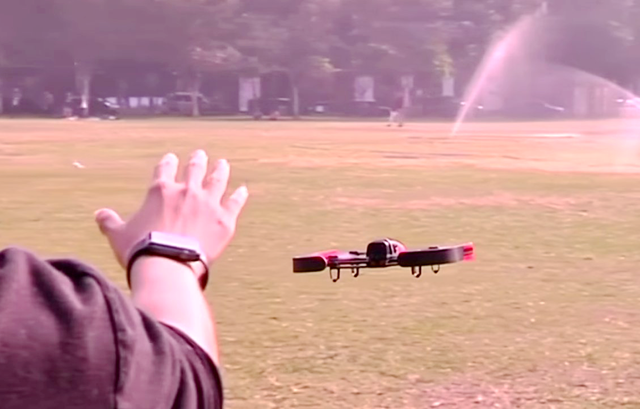 蘋果手表新玩法：臺灣極客用它來操控?zé)o人機