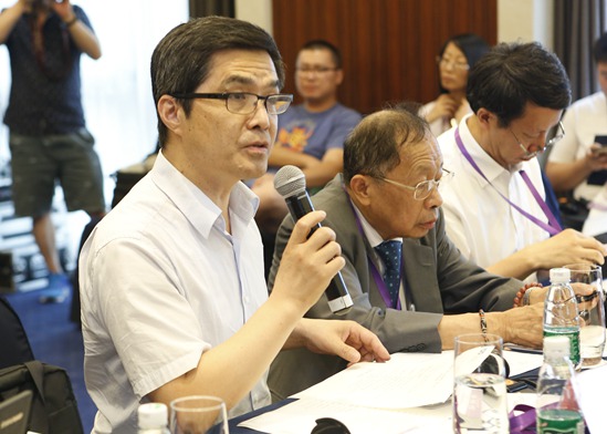 歐陽明高：動(dòng)力電池發(fā)展不能一味求快