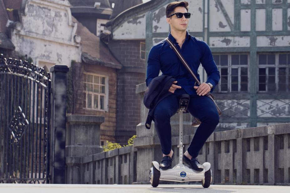 即日起南航全面禁止旅客攜帶或托運(yùn)鋰電池動(dòng)力平衡車