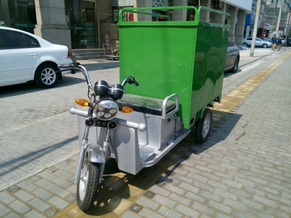 快遞電動(dòng)三輪