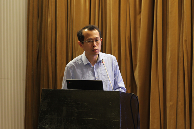 新能源汽車(chē)總體專(zhuān)家組責(zé)任專(zhuān)家，中國(guó)科技集團(tuán)第18研究所研究員肖成偉