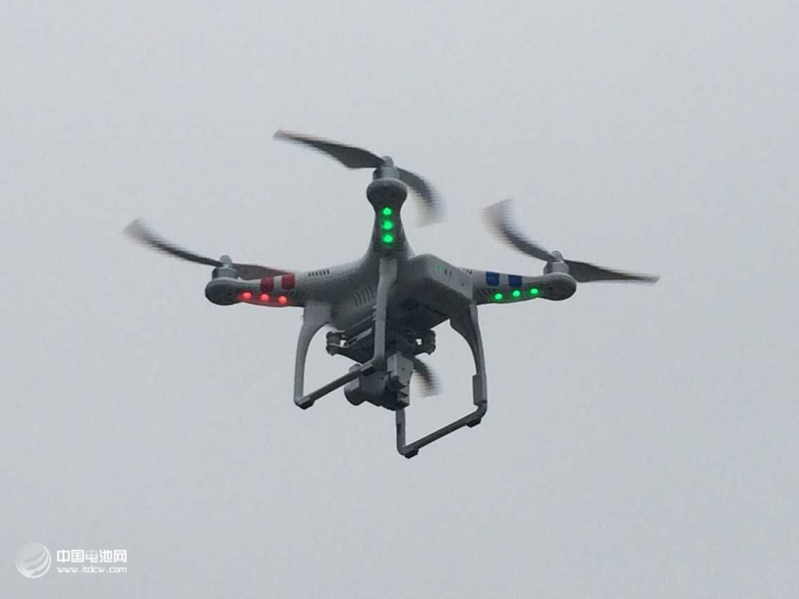 無人機產業面臨變數 各方博弈監管政策