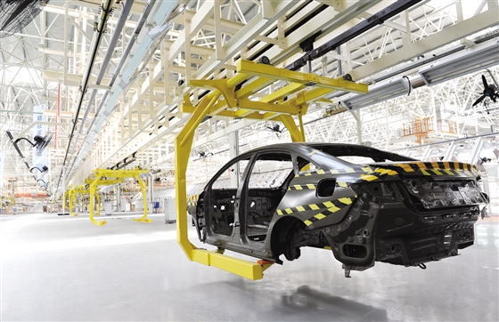 新能源車投資過熱引擔憂 一年內全國新建項目超30個