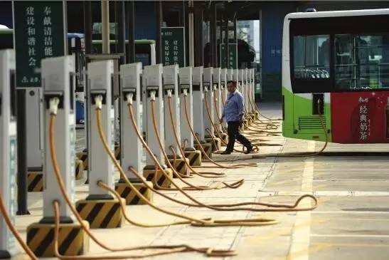 絕非特斯拉 中國品牌崛起又失良機？