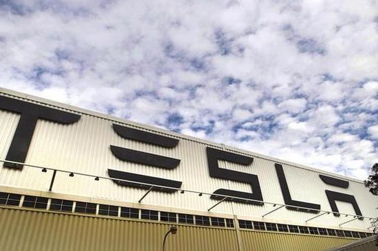 特斯拉：松下是Model 3唯一電池供應(yīng)商 三星股價下跌約8%