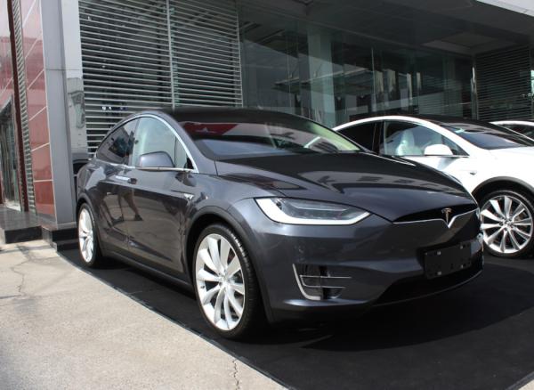 豐田與特斯拉相繼