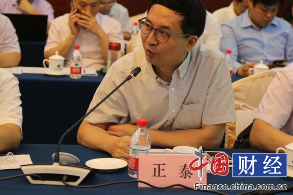 分布式光伏亟待資金東風(fēng) 企業(yè)界金融界合力破題融資難