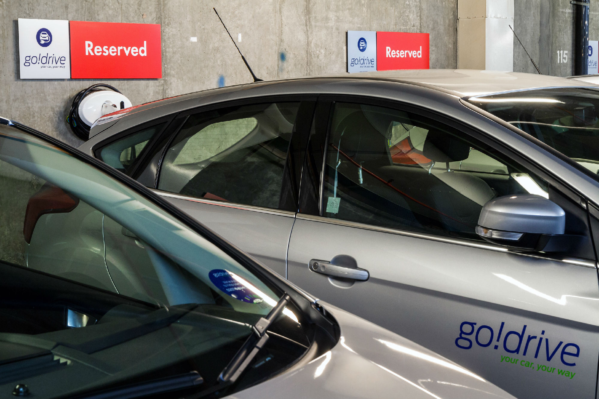 火爆的新能源汽車下一站在哪里？無人駕駛OR共享出行