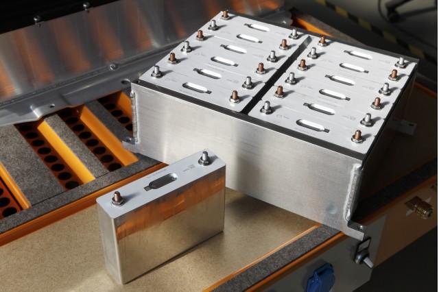 寶馬/三星/特斯拉/松下對比 哪家的電池更好？