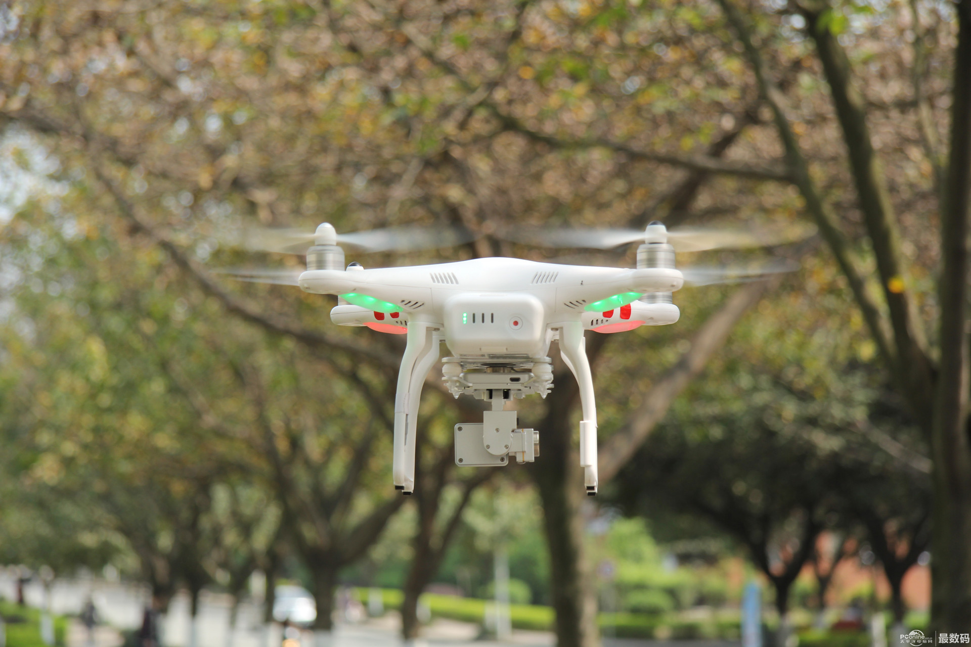 消費級無人機市場有望爆發 輕巧娛樂型成趨勢