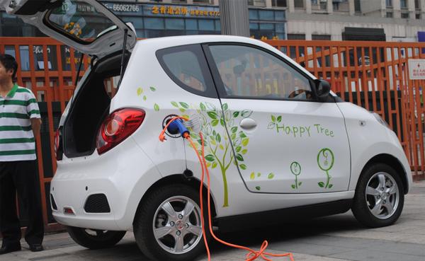 談補(bǔ)貼莫自說自話 看政學(xué)商三界如何評(píng)價(jià)補(bǔ)貼政策