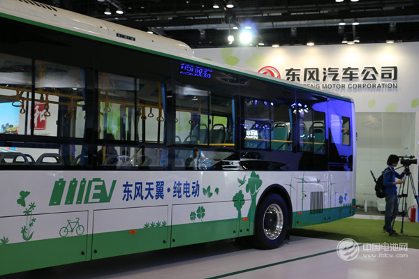 工信部頻發新能源車新政 對大型車企影響大