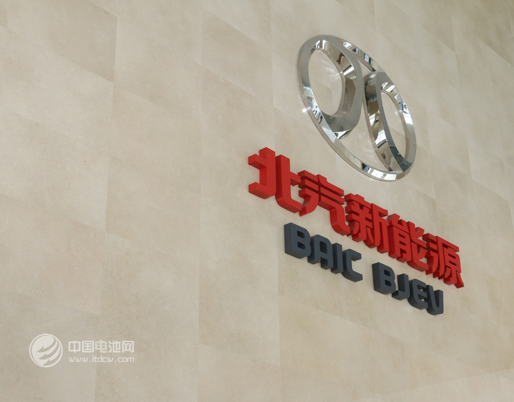 新能源車指標(biāo)“僧多粥少”引購買熱 使用過程喜憂摻雜