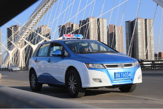 再下一城！比亞迪純電動出租車在太原突破8000臺