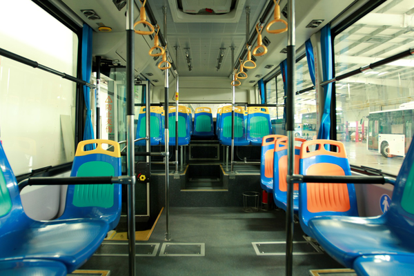 綠色交通先行 汕頭引進(jìn)首批100臺(tái)比亞迪純電動(dòng)公交