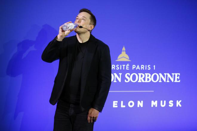 股價(jià)大跌而處變不驚 特斯拉為何坐得??？