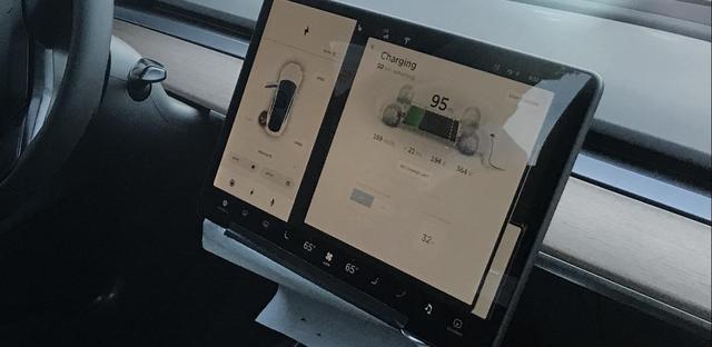 Model 3新照揭開最終版設計  續(xù)航可達483公里