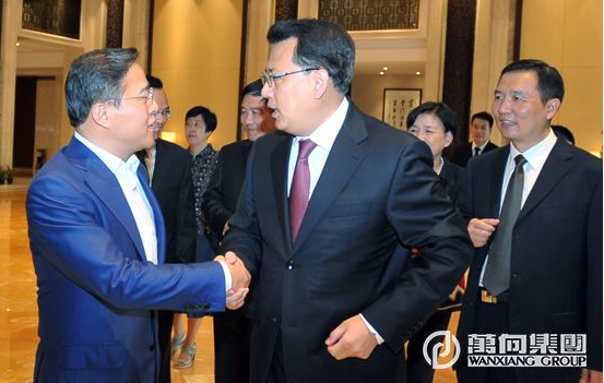 浙江省長(zhǎng)袁家軍在杭會(huì)見(jiàn)美國(guó)密歇根州州長(zhǎng) 魯偉鼎受邀參加