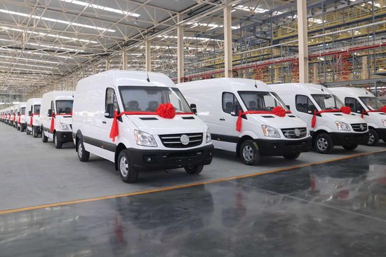 襄陽九州汽車正式量產(chǎn) 交付首款150輛純電動(dòng)物流車
