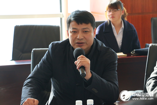 青島華高墨烯股份有限公司董事長施建新