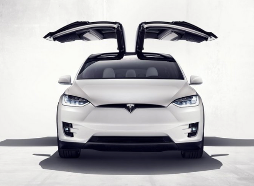 特斯拉產(chǎn)能爬坡仍緩慢 動力電池商面臨新課題