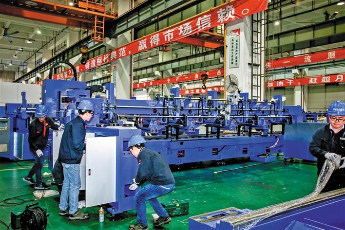 152月22日,大族激光智能裝備集團開工生產 152月22日,大族激光智能裝備集團開工生產